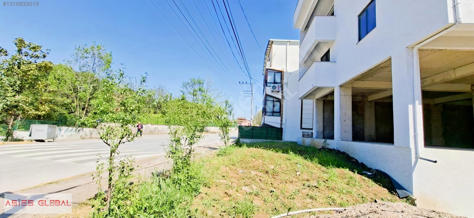 Başiskele Kullar Bölgesi 140 m² Kiralık Köşe İşyeri – Asies Global Kocaeli kiralık işyeri