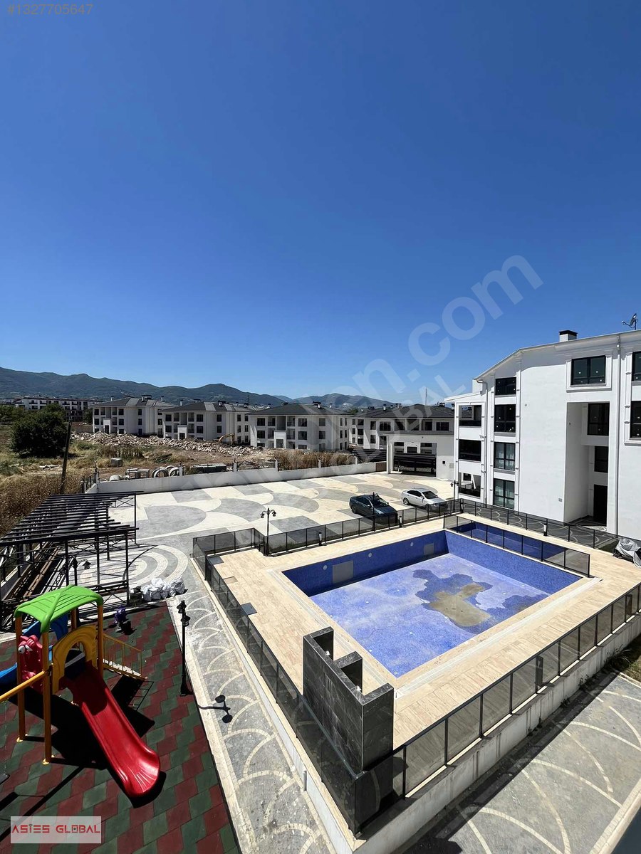 Kartepe FSM Mahallesi Havuzlu Güvenlikli Sitede 140 m² 3+1 Daire – Asies Global Kocaeli satılık daire